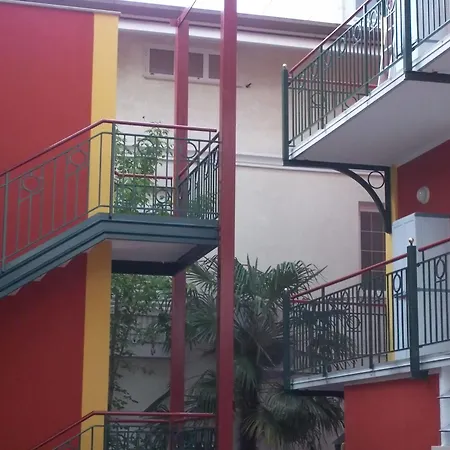 Hotel Romana 3*