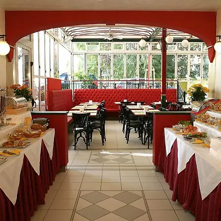 Romana Hotel