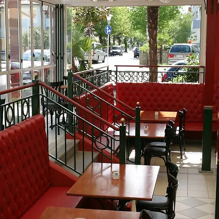 Romana Hotel