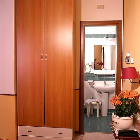 Hotel Romana