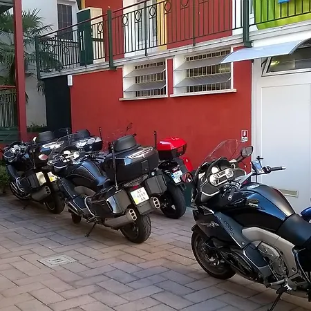 Hotel Romana