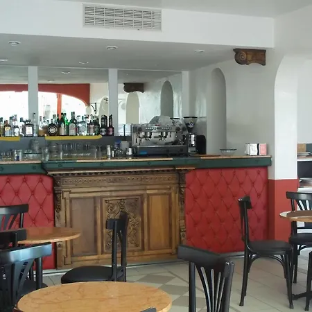 Romana Hotel