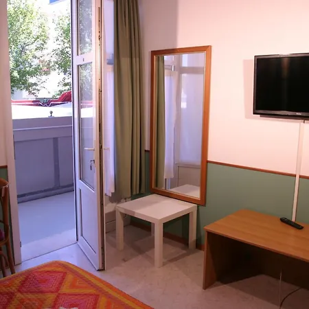 Romana Hotel 3*